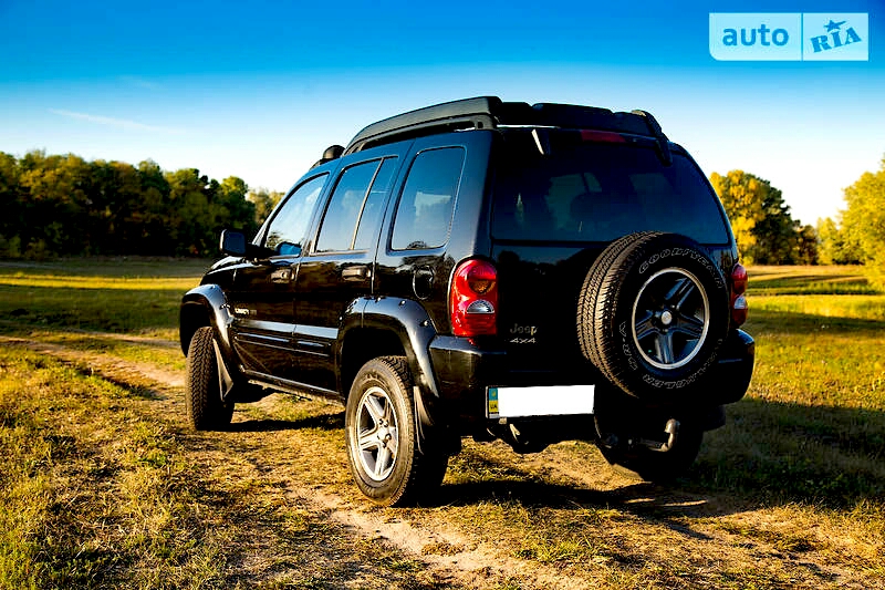 jeep_liberty__158324165fx(1).jpg